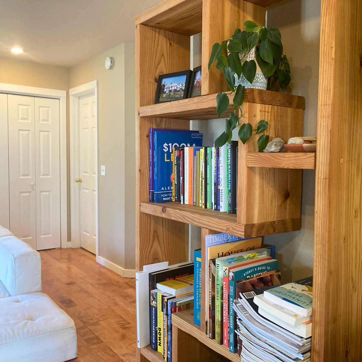 Bookshelf Plans - Step-by-Step Instructions (36" x 72")